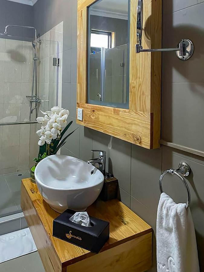 לילונגווה Bamboo Boutique Hotel מראה חיצוני תמונה